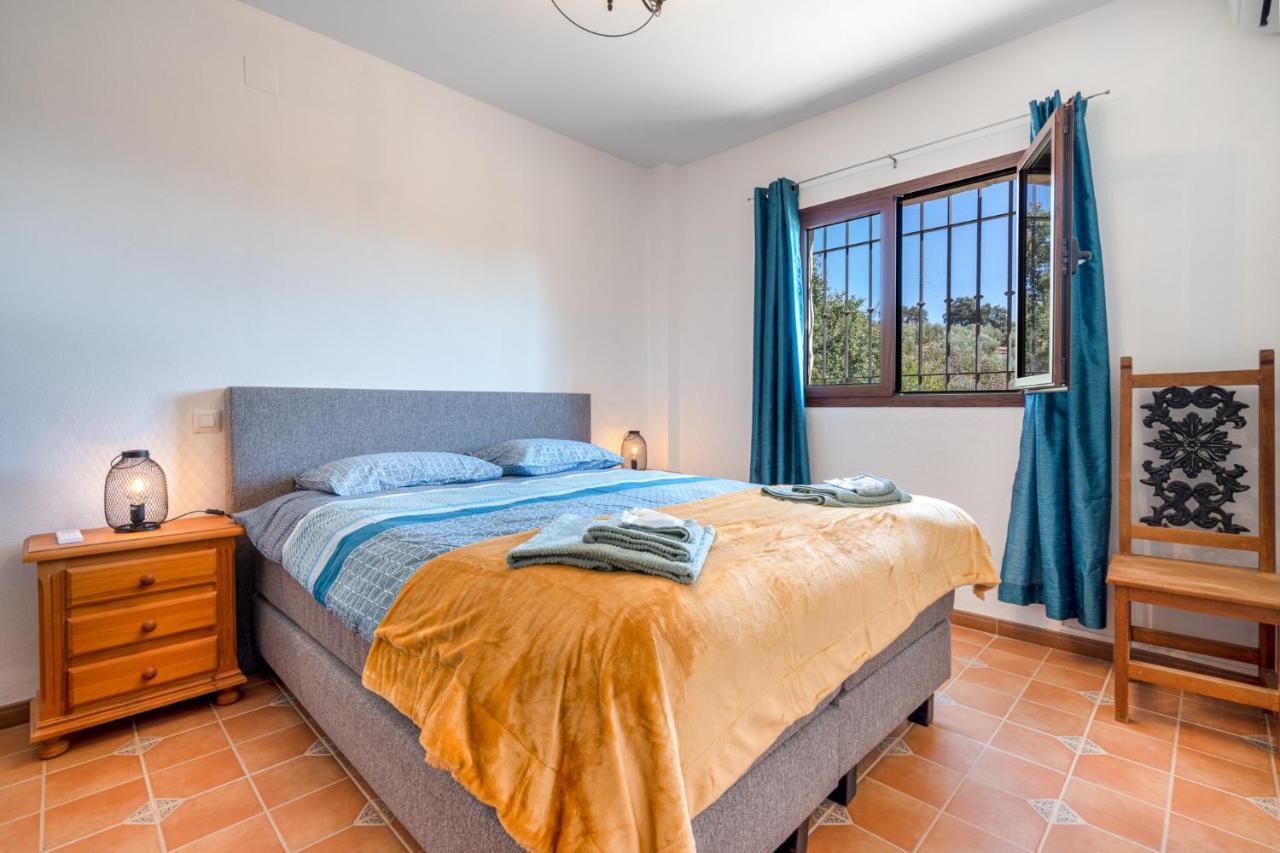 Hacienda La Buena Vida B&B En Appartementen Casita La Bruja Algarinejo エクステリア 写真