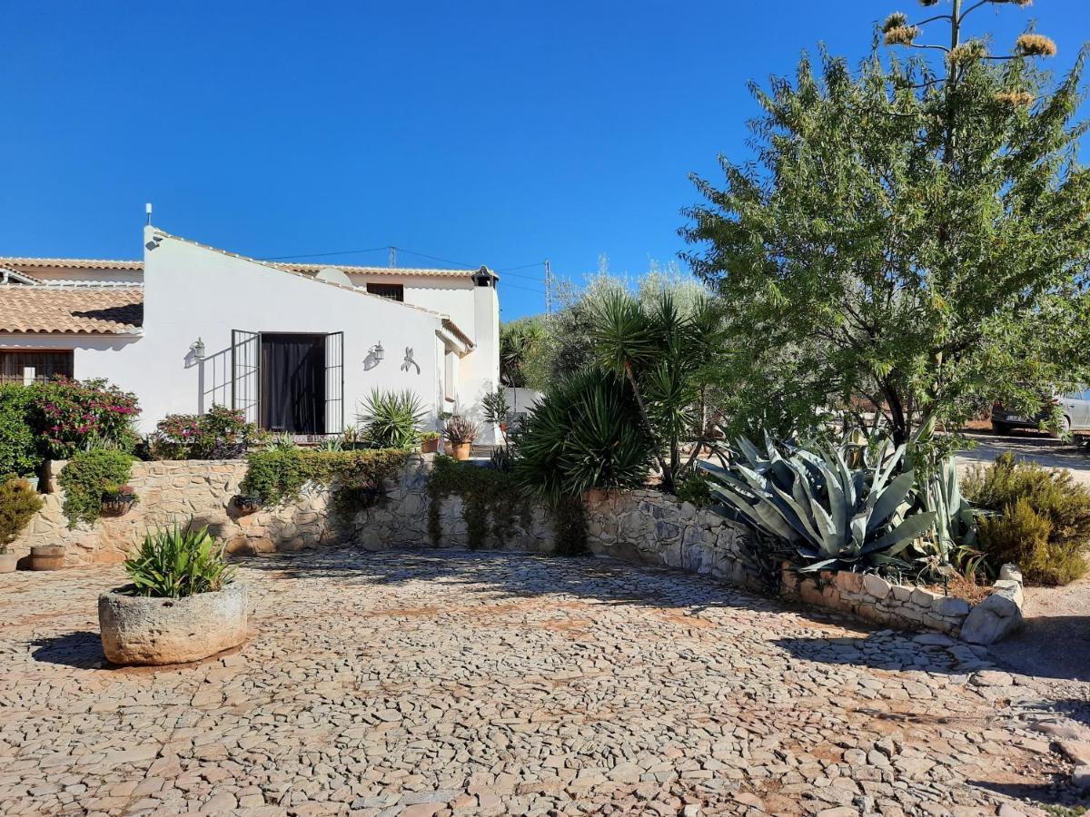 Hacienda La Buena Vida B&B En Appartementen Casita La Bruja Algarinejo エクステリア 写真